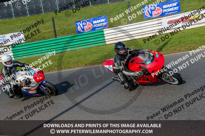 PJM Wedding Photography;enduro digital images;event digital images;eventdigitalimages;mallory park;mallory park photographs;mallory park trackday;mallory park trackday photographs;no limits trackdays;peter wileman photography;racing digital images;trackday digital images;trackday photos